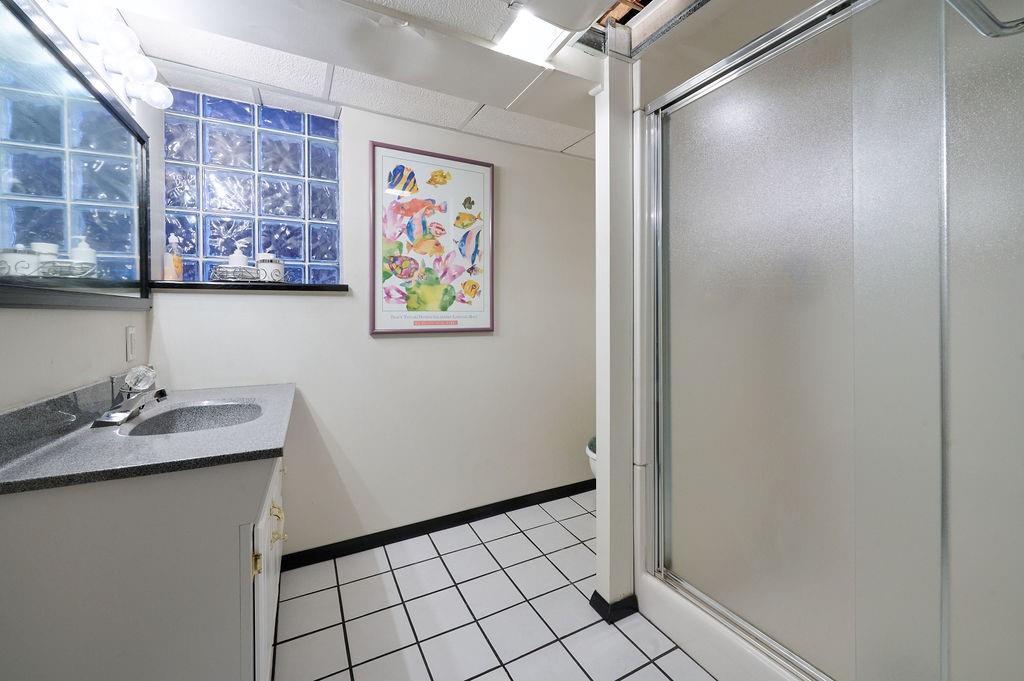 509 Chestnut Street Carnegie, PA 15106 - Photo 17 of 34