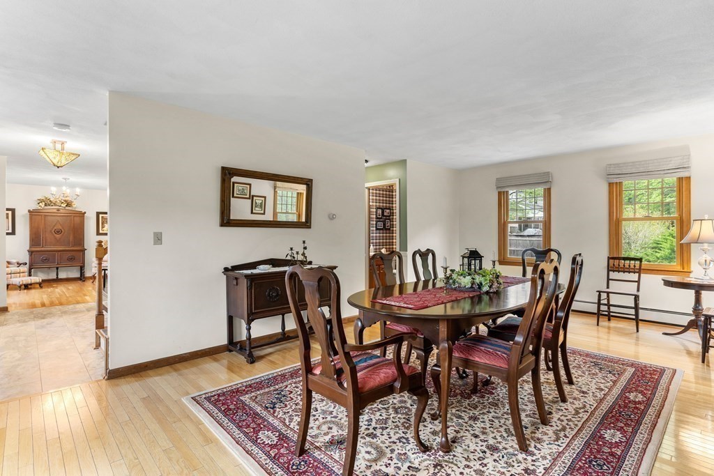 28 Paige Farm Road Amesbury, MA 01913 - Photo 14 of 33