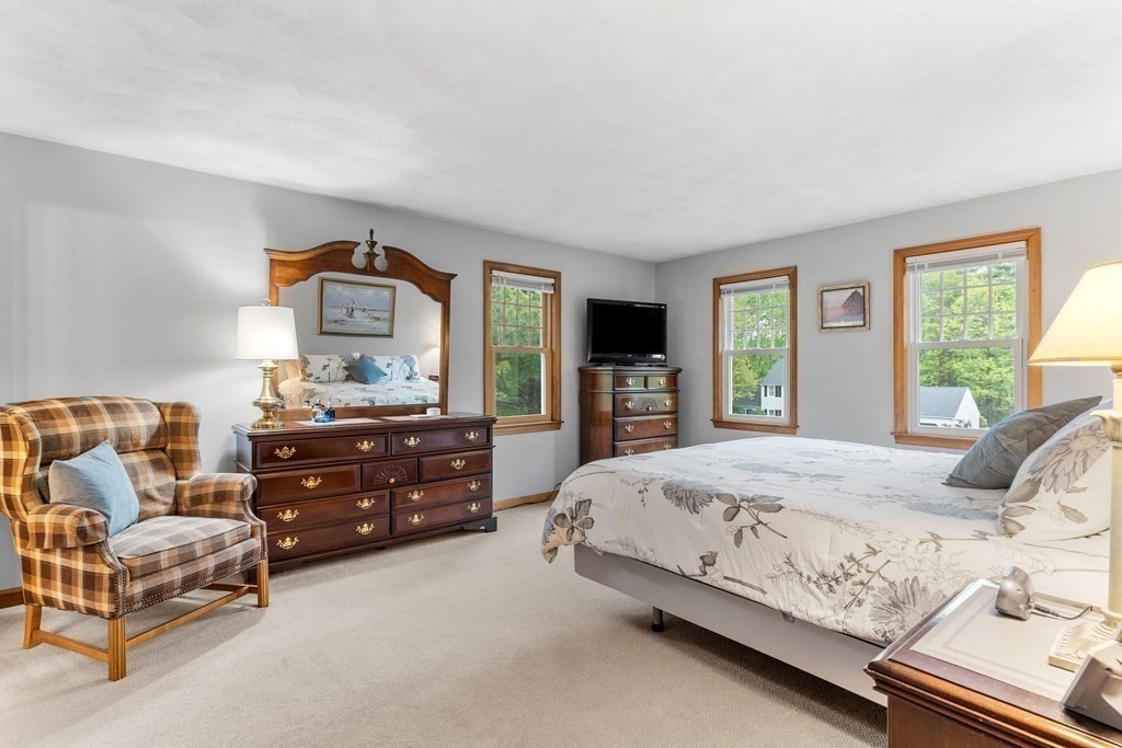 28 Paige Farm Road Amesbury, MA 01913 - Photo 18 of 33
