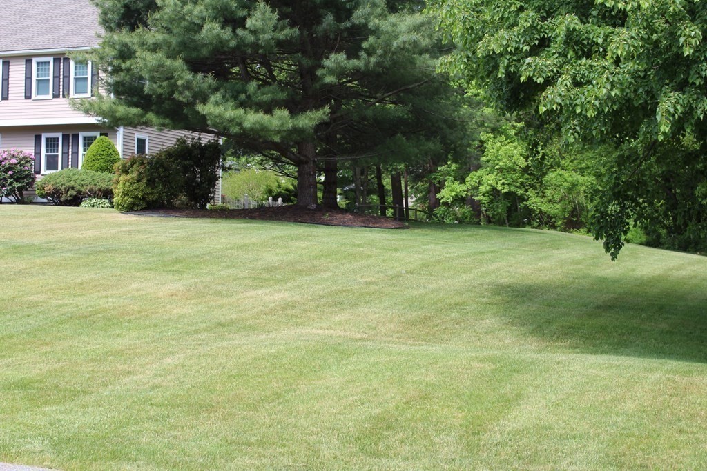 28 Paige Farm Road Amesbury, MA 01913 - Photo 29 of 33