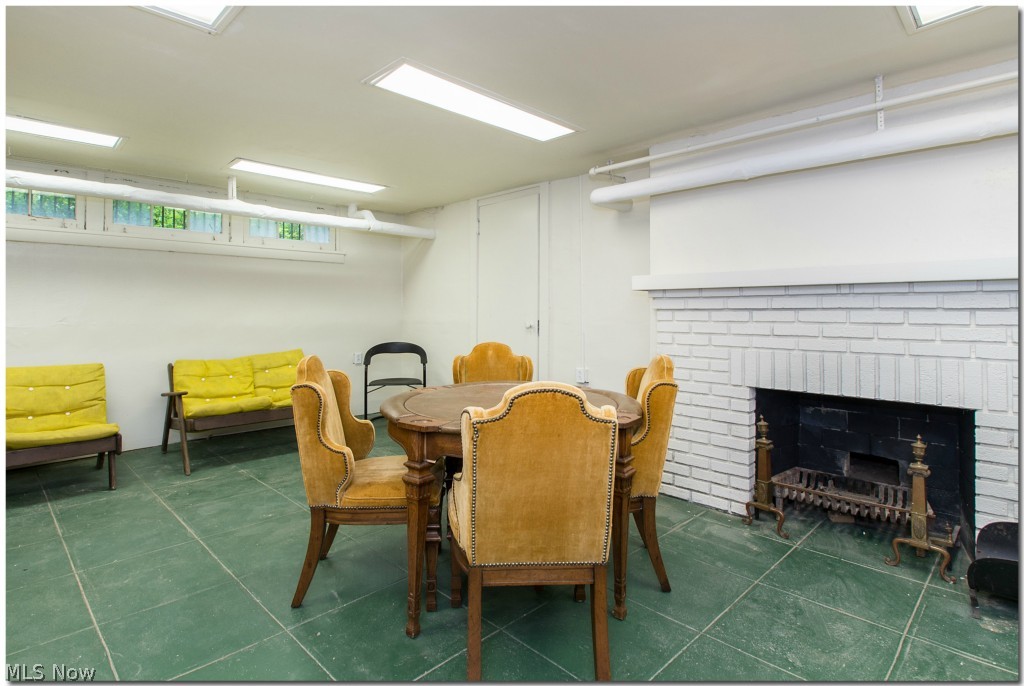 2667 Wicklow Road Cleveland, OH 44120 - Photo 23 of 25 Gallery Image 23