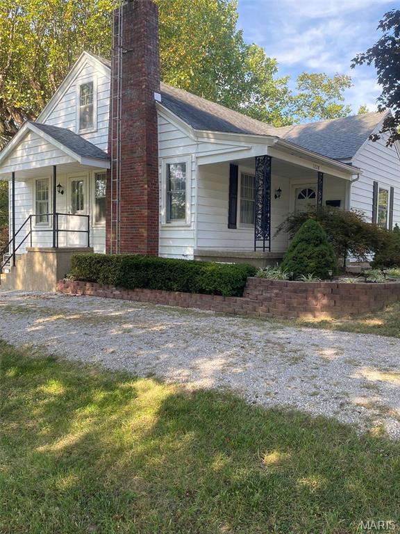 1228 Opdyke Street Chester, IL 62233 - Photo 2 of 47