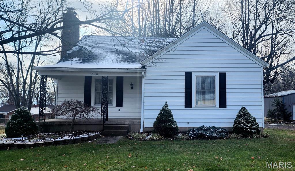 1228 Opdyke Street Chester, IL 62233 - Photo 3 of 47