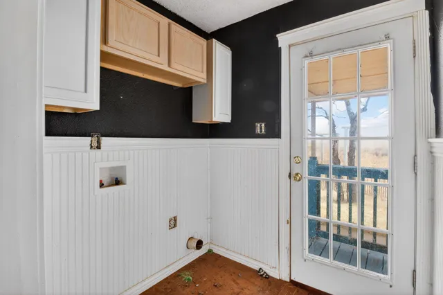 $235,900 | 409 Highway 83, Seagraves, TX 79359