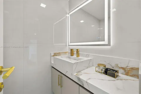 $2,700,000 | 1117 Adams Street, Hollywood, FL 33019