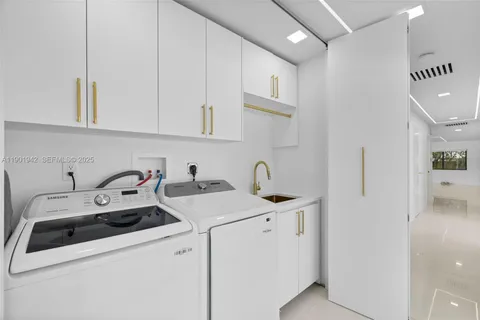 $2,495,000 | 1117 Adams Street, Hollywood, FL 33019