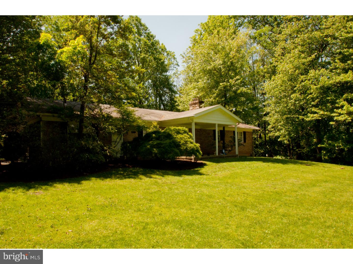 219 Middletown Road Media, PA 19063 - Photo 2 of 21