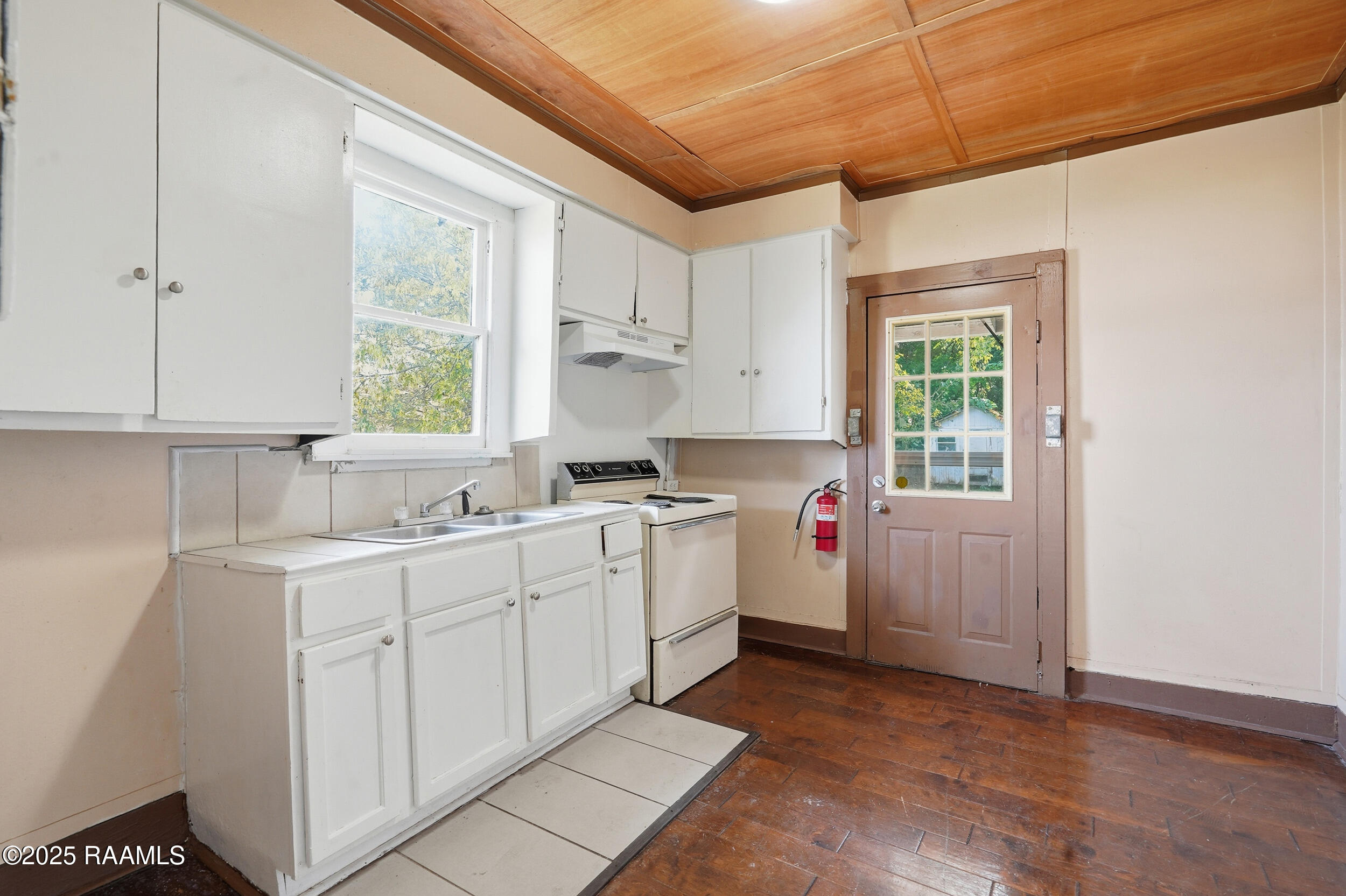 513 Hopkins Street Lafayette, LA 70501 - Photo 12 of 15 dsc08504