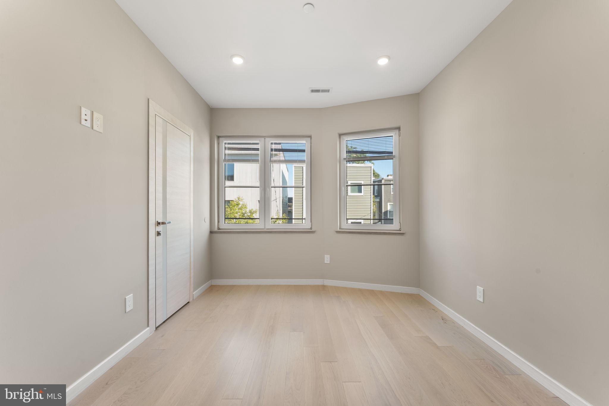 2110 Master Street, Unit B Philadelphia, PA 19121 - Photo 8 of 20 Gallery Image 8