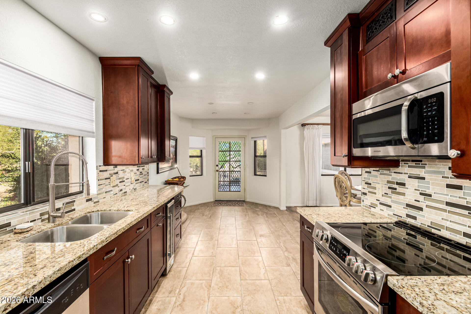 18448 East Paseo Verde Drive Rio Verde, AZ 85263 - Photo 18 of 48 GALLY KITCHEN