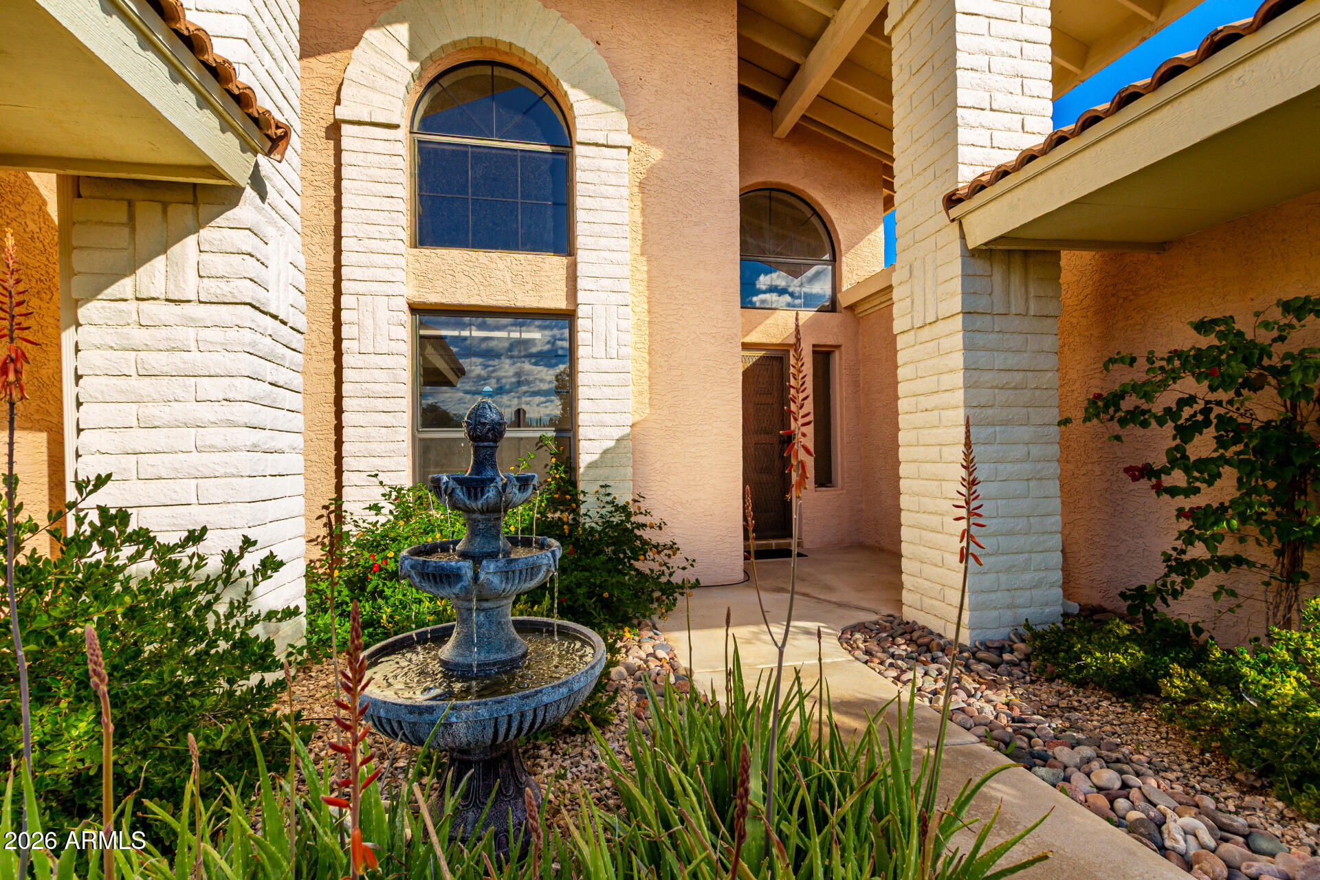 18448 East Paseo Verde Drive Rio Verde, AZ 85263 - Photo 8 of 48 FRONT PATIO