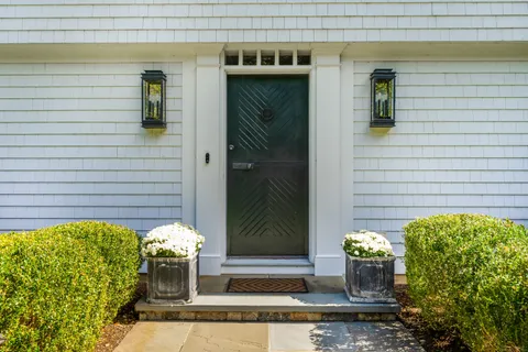 $3,695,000 | 63 Dorchester Road, Darien, CT 06820