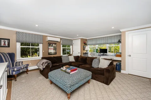 $3,695,000 | 63 Dorchester Road, Darien, CT 06820