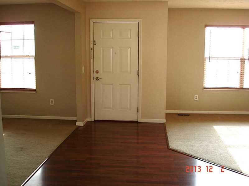 10704 Patoka Road Indianapolis, IN 46239 - Photo 2 of 24 Gallery Image 2