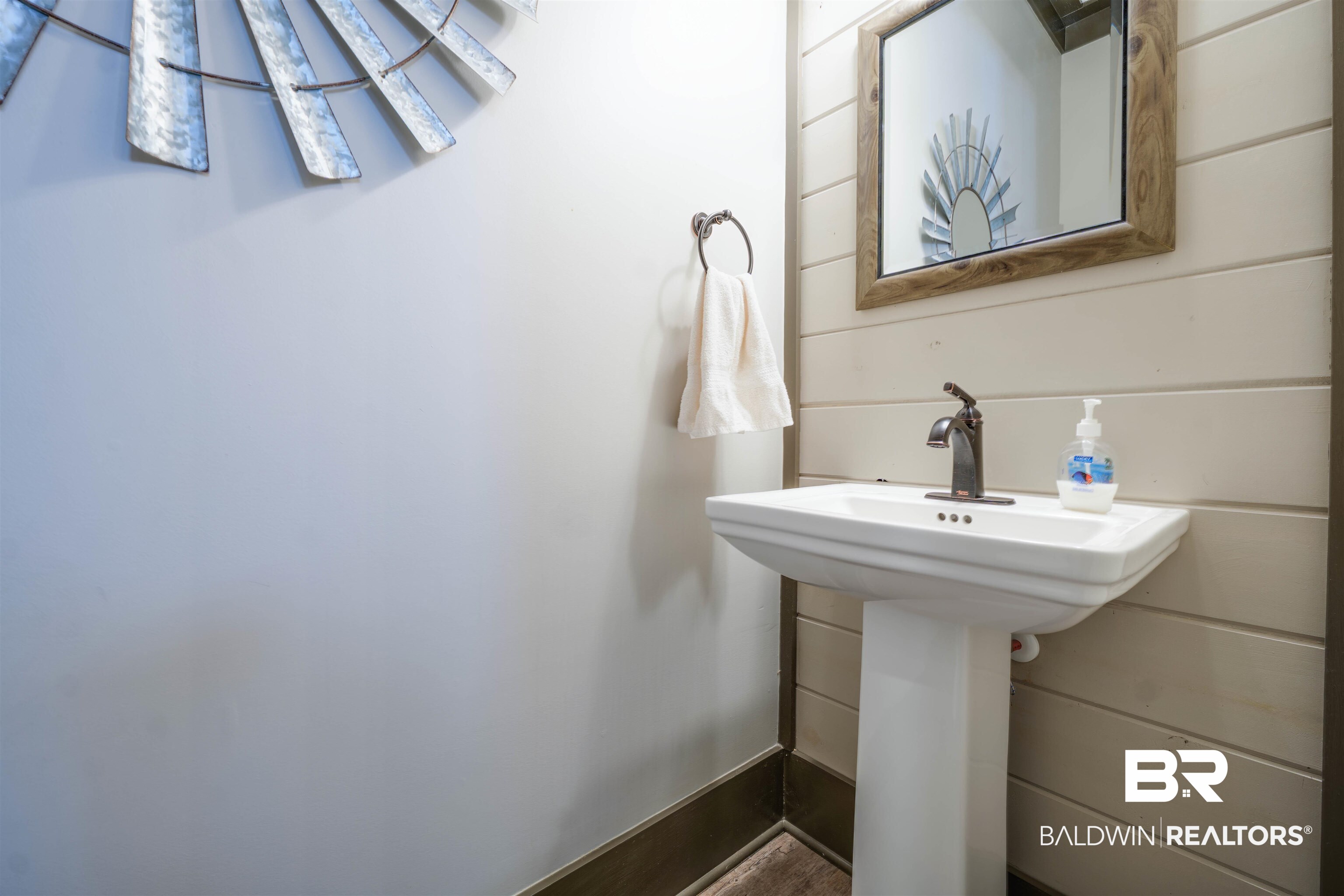 1119 Pink Poppy Lane Foley, AL 36535 - Photo 17 of 38 Hallway Bathroom