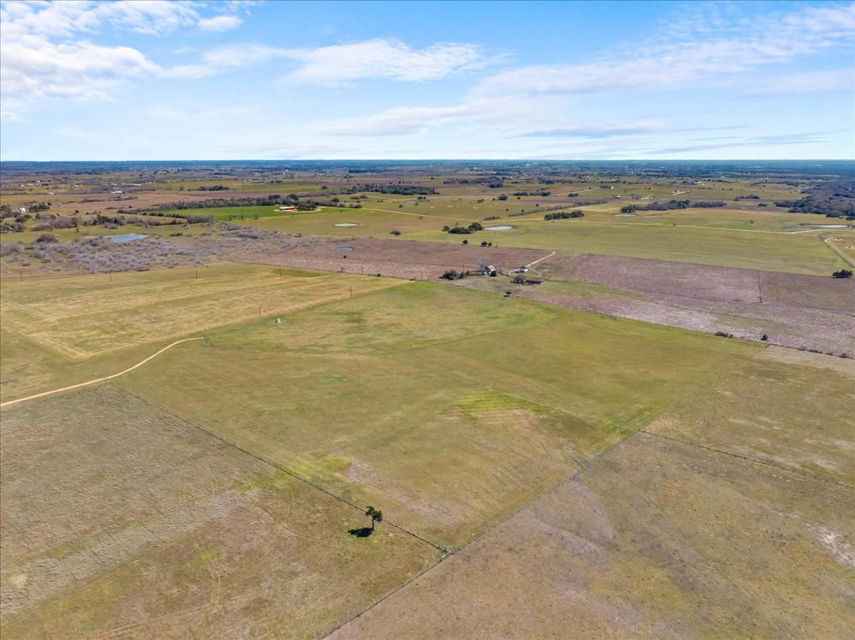 2523 Roitsch Road Schulenburg, TX 78956 - Photo 13 of 21