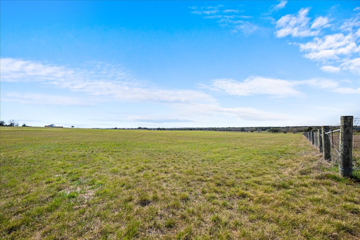 2523 Roitsch Road Schulenburg, TX 78956 - Photo 2 of 21