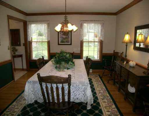 385 Markman Park Road Baden, PA 15005 - Photo 3 of 8 Gallery Image 3
