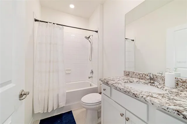 $2,700 | 4171 Northwest 48th Ter Road, Ocala, FL 34482