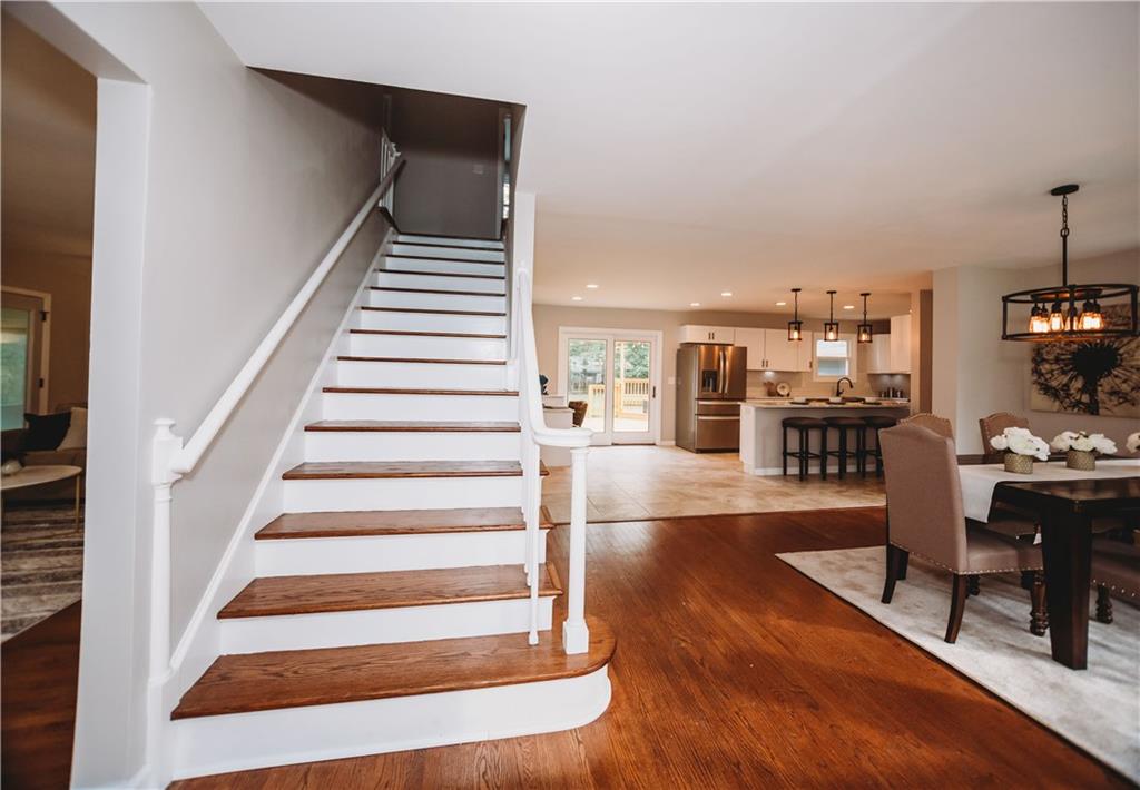 6455 Dover Road Indianapolis, IN 46220 - Photo 3 of 35 Gallery Image 3