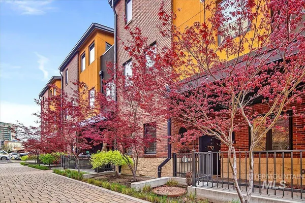 $585,000 | 611 South 8th Street, Unit 111 111, Boise, ID 83702