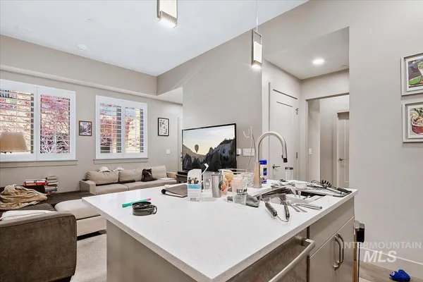 $585,000 | 611 South 8th Street, Unit 111 111, Boise, ID 83702