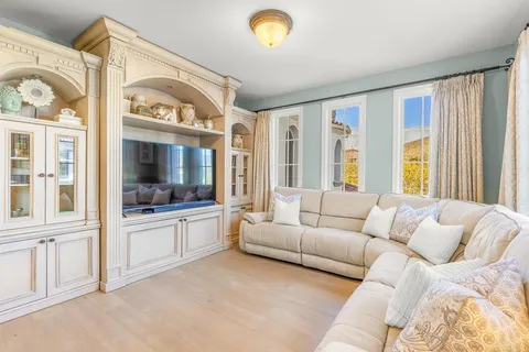 $3,999,000 | 7729 Calle Amanacer, Rancho Santa Fe, CA 92067