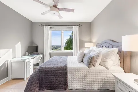 $3,999,000 | 7729 Calle Amanacer, Rancho Santa Fe, CA 92067