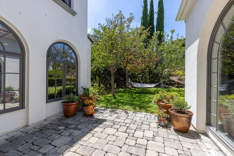 $3,999,000 | 7729 Calle Amanacer, Rancho Santa Fe, CA 92067