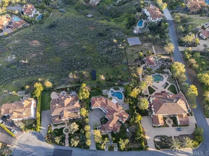 $3,999,000 | 7729 Calle Amanacer, Rancho Santa Fe, CA 92067