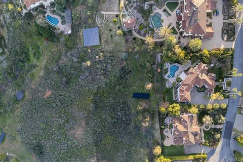 $3,999,000 | 7729 Calle Amanacer, Rancho Santa Fe, CA 92067