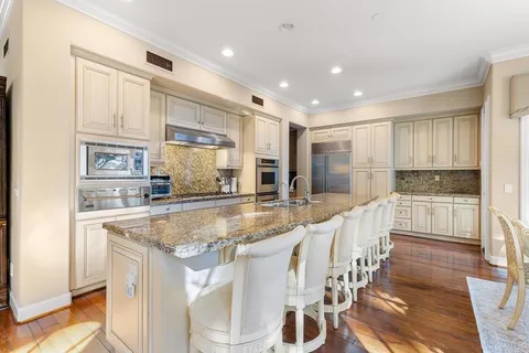 $3,999,000 | 7729 Calle Amanacer, Rancho Santa Fe, CA 92067