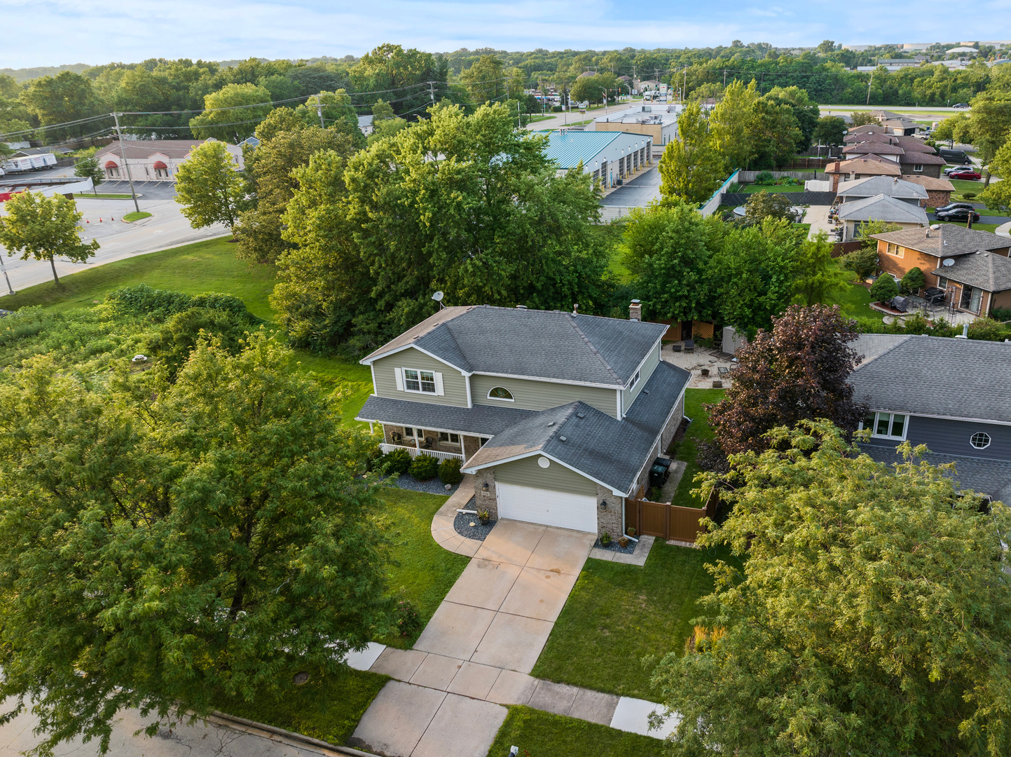 11130 Granite Drive Mokena, IL 60448 - Photo 2 of 41 an aerial view of a house with a garden