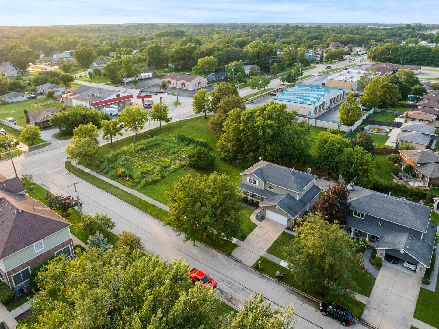 11130 Granite Drive Mokena, IL 60448 - Photo 34 of 41 an aerial view of residential houses with outdoor space