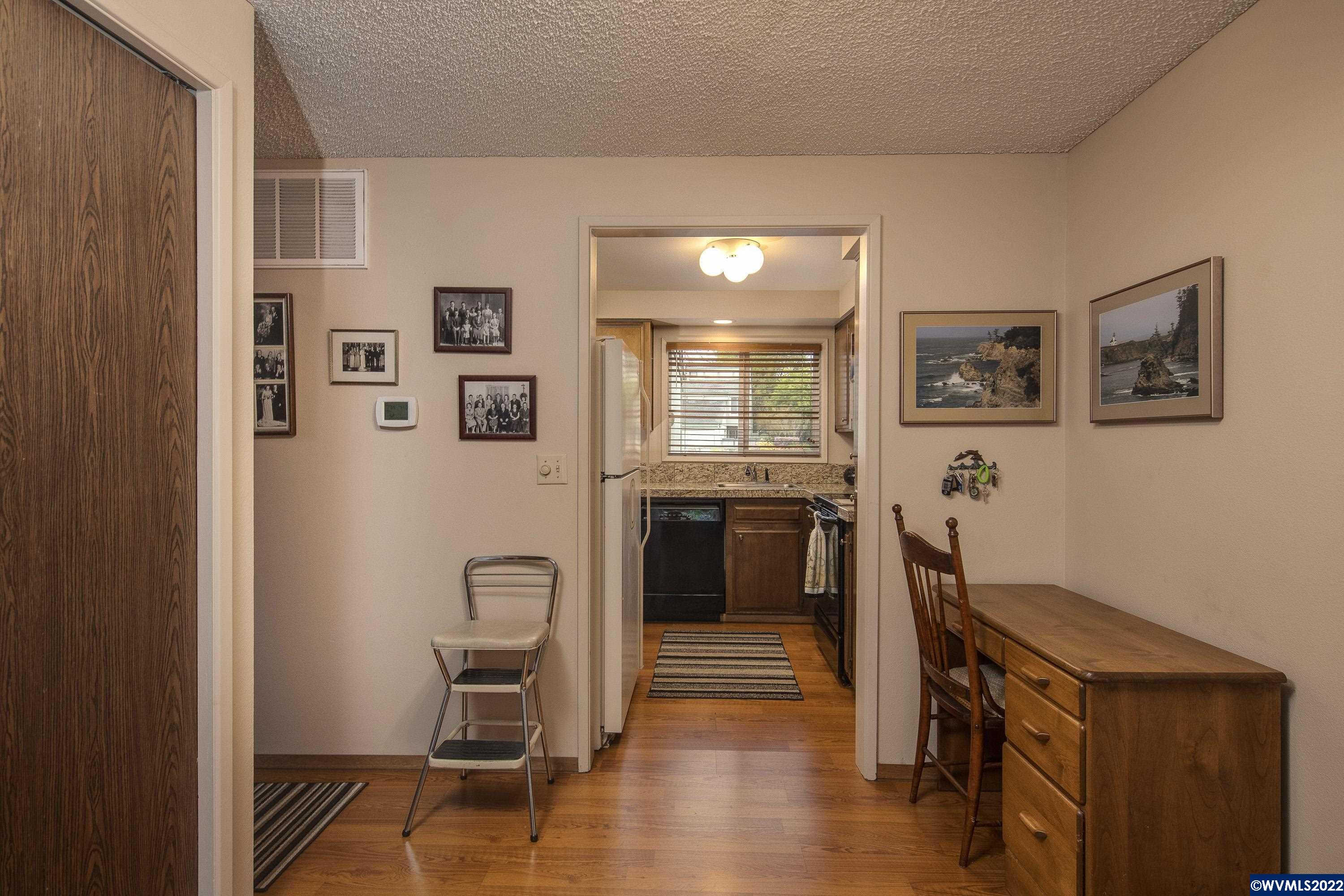 3830 Auburn Road Northeast Salem, OR 97301 - Photo 13 of 22 Gallery Image 13