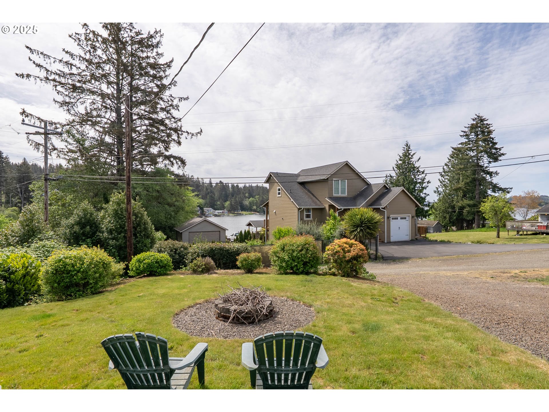 5305 Northeast 49th Street Neotsu, OR 97364 - Photo 23 of 34