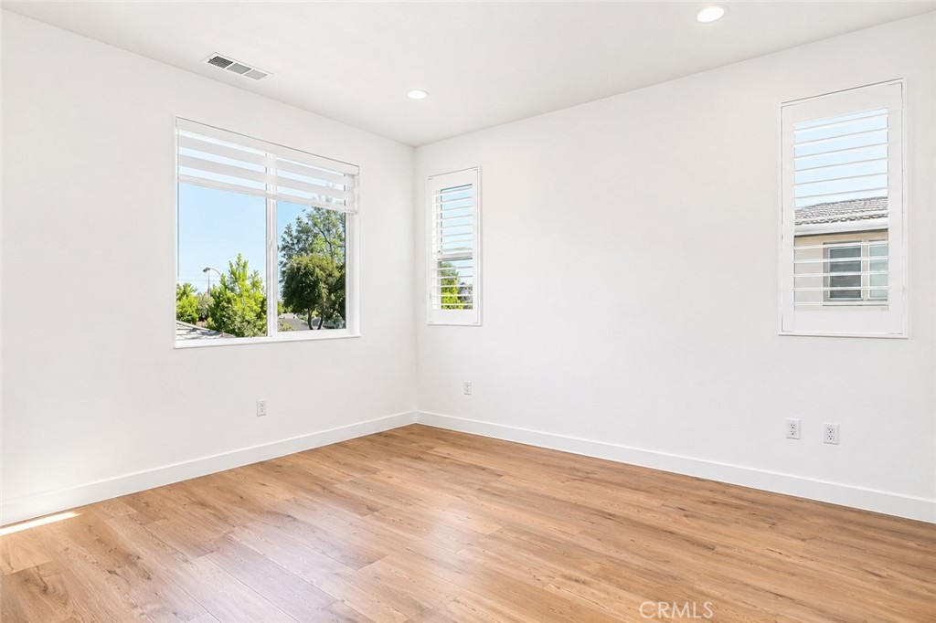 1064 Citron Road Fullerton, CA 92833 - Photo 23 of 37 Owner's Suite