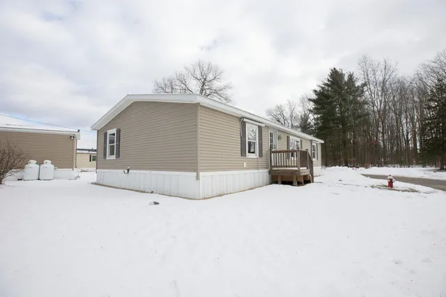 $234,900 | 545 Elm Street, Unit 10, Milford, NH 03055
