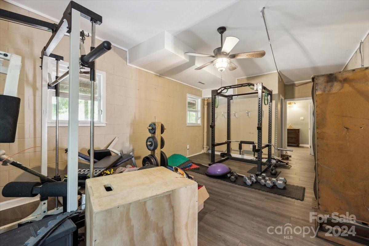 1585 Fox Run Road Waynesville, NC 28785 - Photo 17 of 22 Gallery Image 17