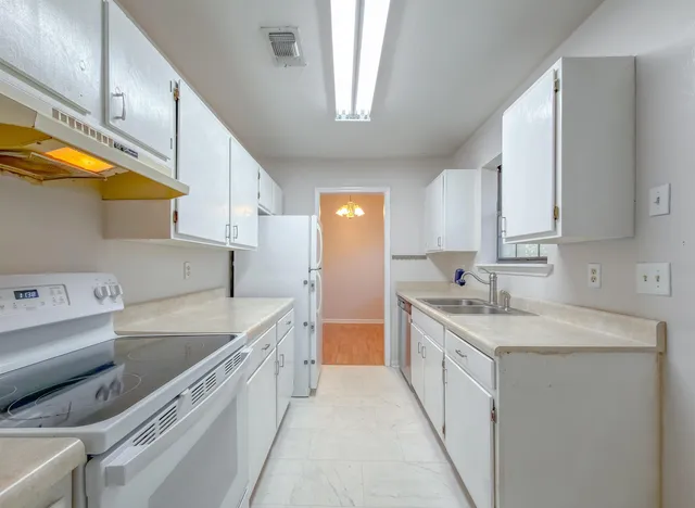 $1,795 | 2254 Tuscavilla Road, Tallahassee, FL 32312