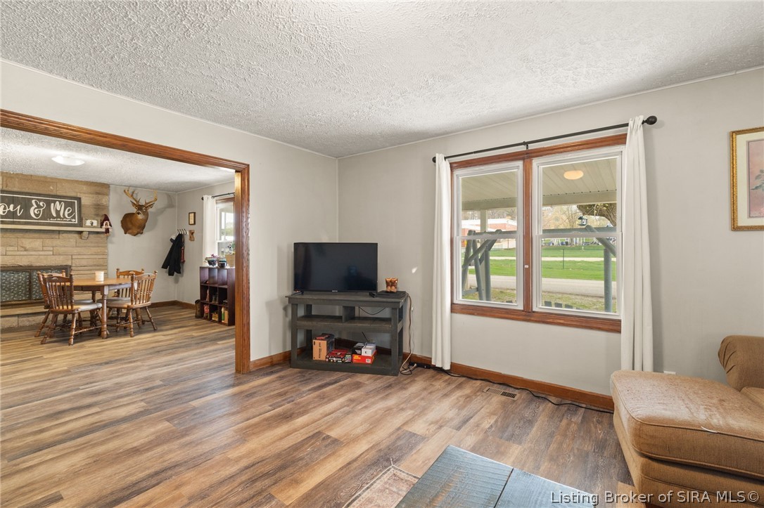 4371 North 4th Street Dubois, IN 47527 - Photo 11 of 51