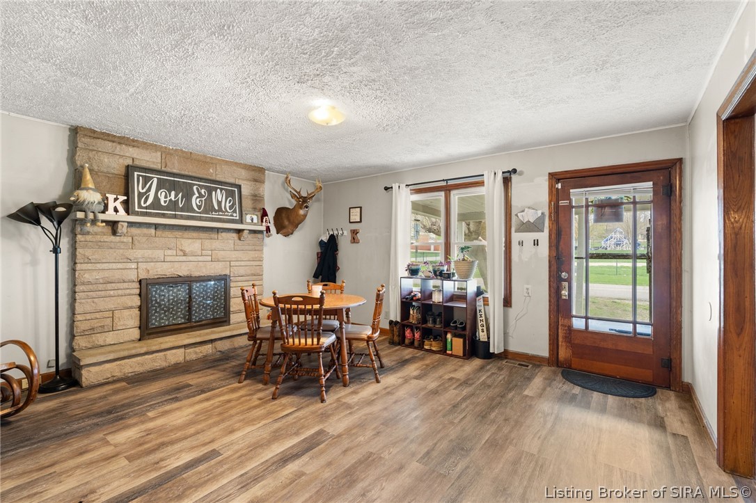 4371 North 4th Street Dubois, IN 47527 - Photo 4 of 51