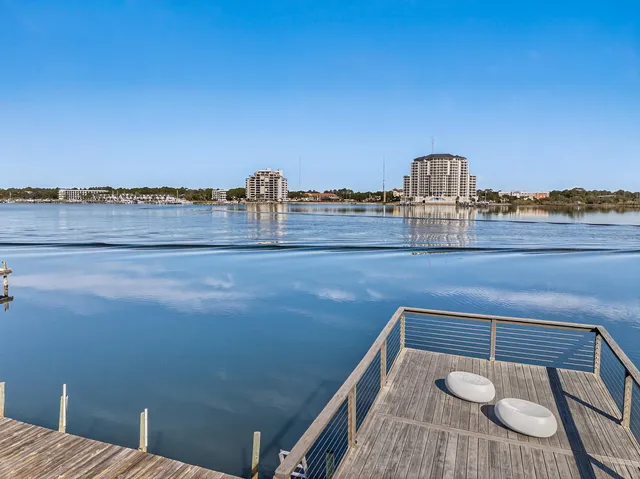 $1,450,000 | 717 Sailfish Drive, Fort Walton Beach, FL 32548
