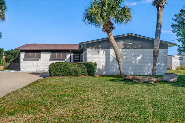 $1,450,000 | 717 Sailfish Drive, Fort Walton Beach, FL 32548
