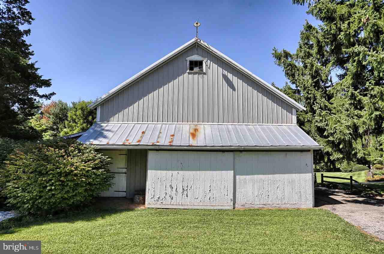 3301 East Berlin Road York, PA 17408 - Photo 26 of 28 Gallery Image 26