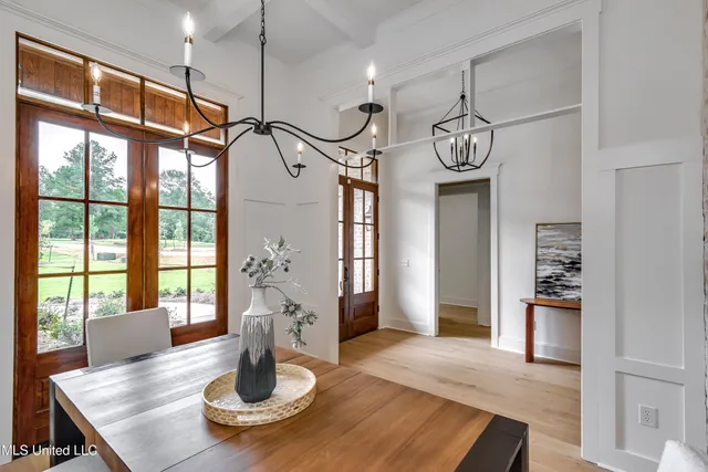 $819,900 | 517 Central Circle, Flowood, MS 39232