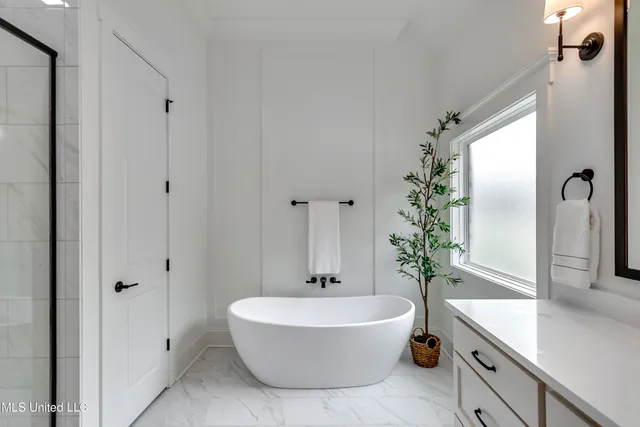 $819,900 | 517 Central Circle, Flowood, MS 39232