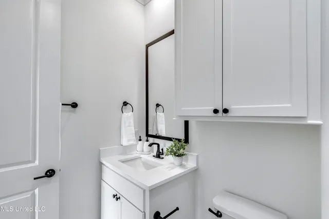 $819,900 | 517 Central Circle, Flowood, MS 39232