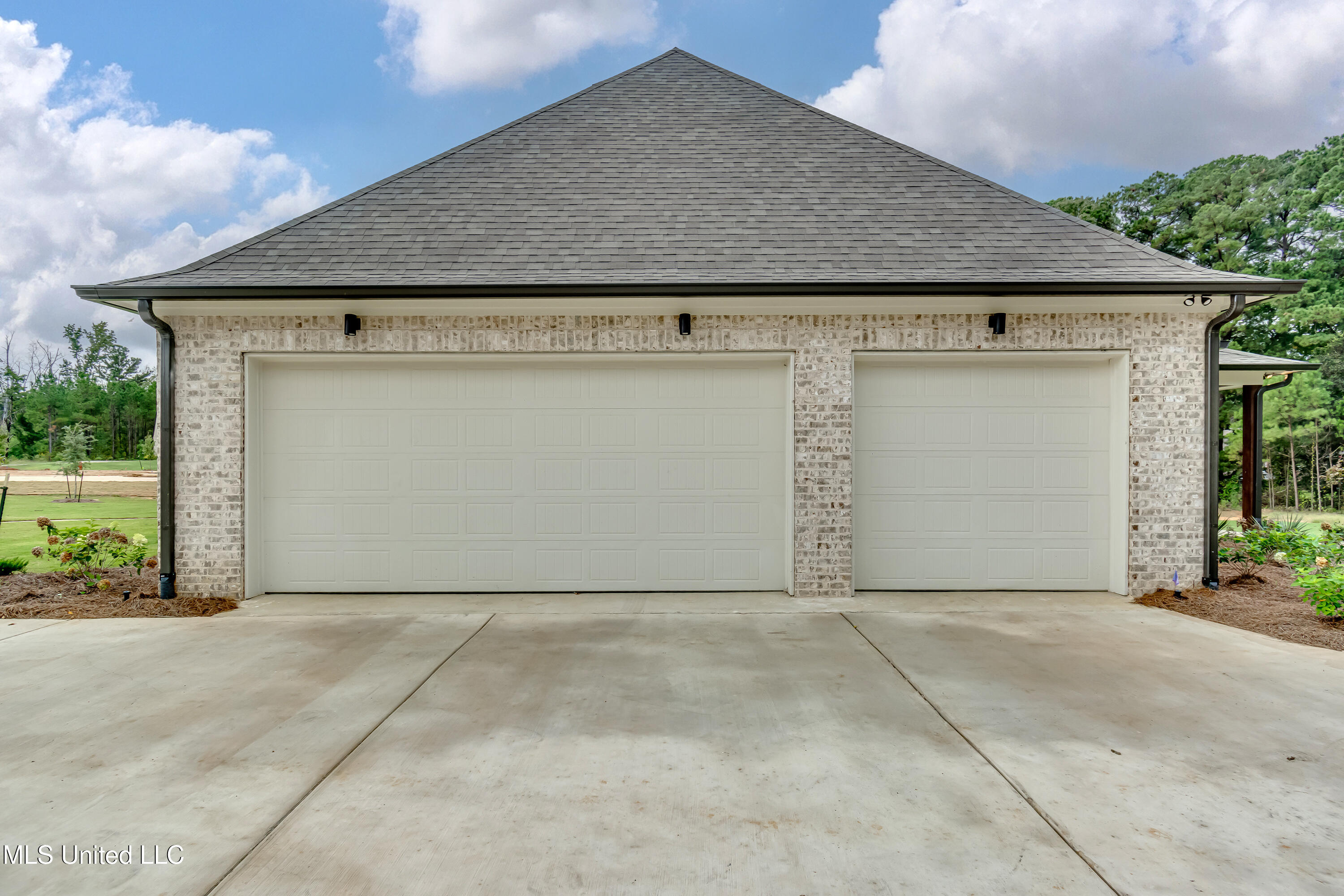 517 Central Circle Flowood, MS 39232 - Photo 72 of 72 517 Central Cir-9