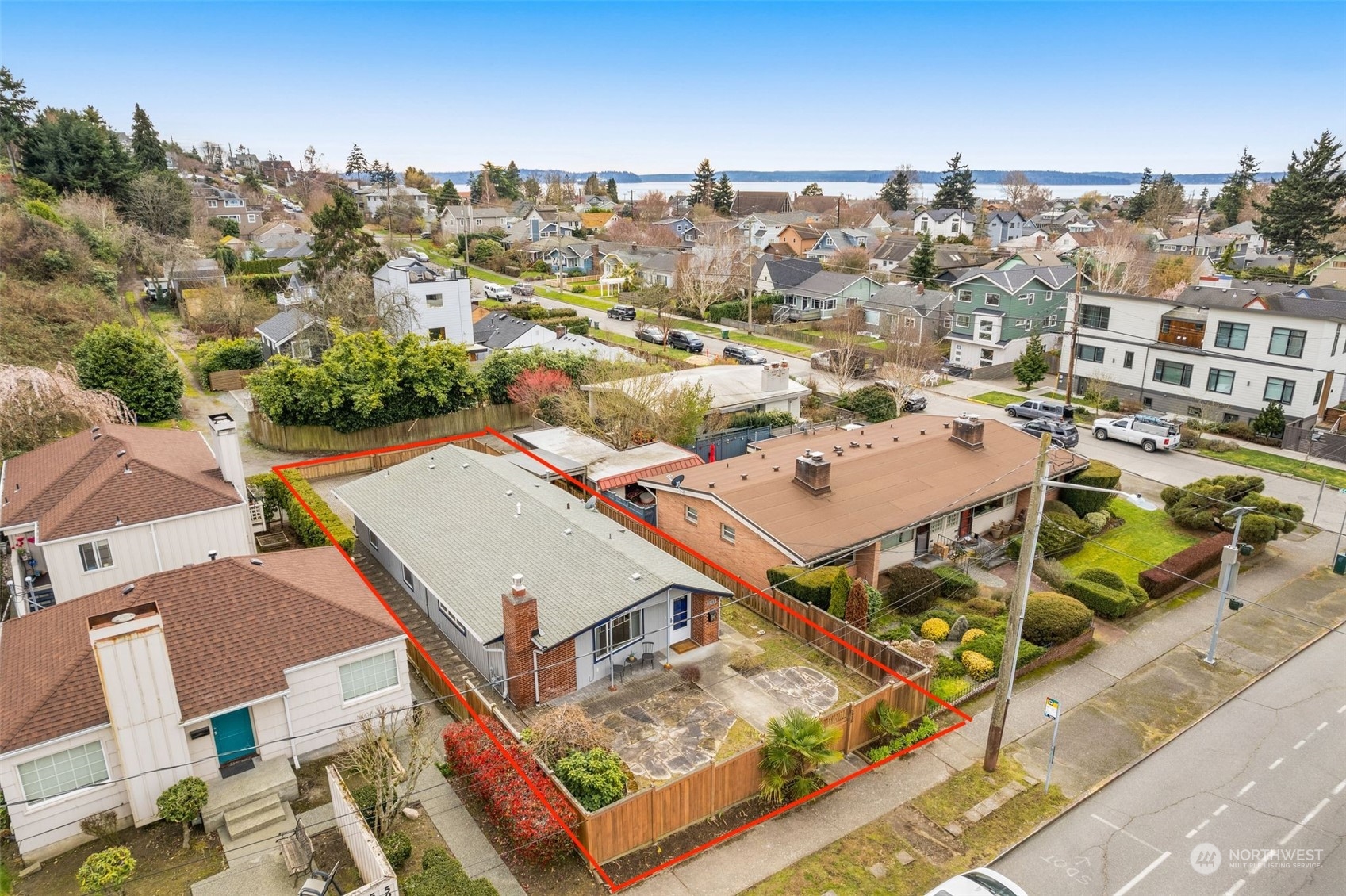5915 Southwest Admiral Way Seattle, WA 98116 - Photo 29 of 31 an aerial view of a city